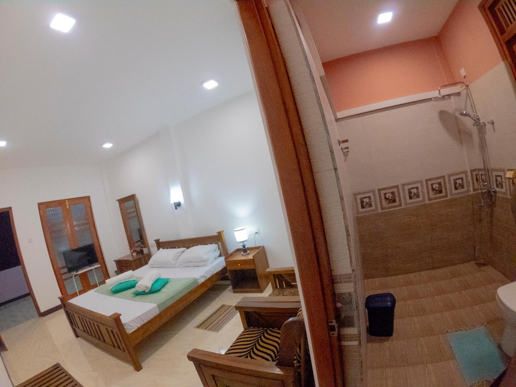 Innovick Residence Канди Екстериор снимка
